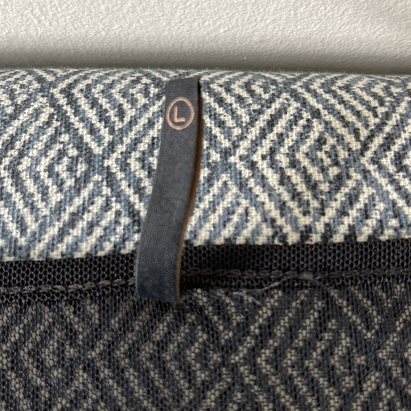 Soyaconcept Dark Grey Sheer Silver Beaded Tank (L) - Picture 15 of 15